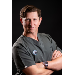 Dean_Headshot_300x300